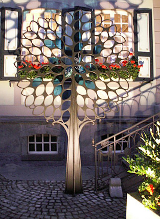 Hochzeitsbaum, Stahl/Glas, 2007, Höhe 4m, Monschau/Eifel
